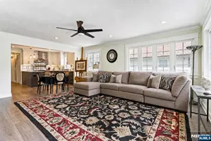 1074 Colfax Ave, Pompton Lakes, NJ 07442 - Photo 7