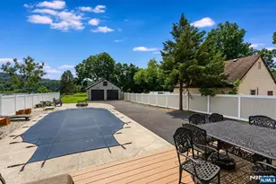 1074 Colfax Ave, Pompton Lakes, NJ 07442 - Photo 35