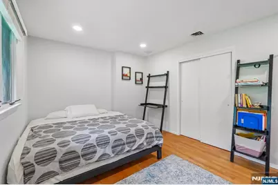 31 Surrey Drive, Wayne, NJ 07470 - Photo 17
