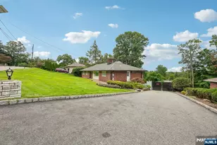 31 Surrey Dr, Wayne, NJ 07470 - Photo 43