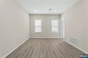 172 Godwin Ave, Paterson, NJ 07501 - Photo 17