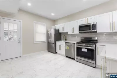 172 Godwin Avenue, Paterson, NJ 07501 - Photo 5