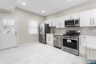 172 Godwin Ave, Paterson, NJ 07501 - Photo 5