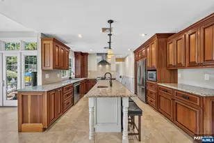 6 Park Ln, Jefferson Township, NJ 07438 - Photo 13