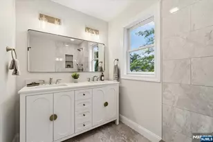 3 Grove St, Waldwick, NJ 07463 - Photo 21