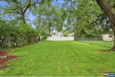 30 Genevieve Avenue, Hawthorne, NJ 07506 - Photo 31