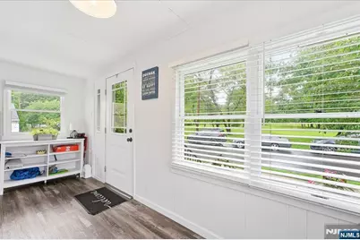 30 Genevieve Avenue, Hawthorne, NJ 07506 - Photo 5