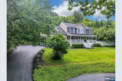 588 Stonetown Road, Ringwood, NJ 07456 - Photo 3