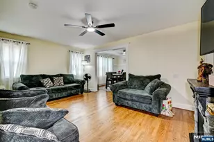 275 Greylock Pkwy, Belleville, NJ 07109 - Photo 5