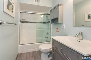 13 Stonegate Dr, Roseland, NJ 07068 - Photo 19