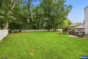 18 Druid Hill Dr, Parsippany, NJ 07054 - Photo 35