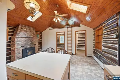 26 Clubhouse Avenue, West Milford, NJ 07480 - Photo 15