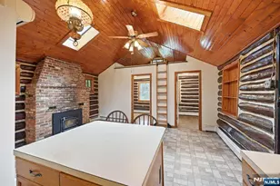 26 Clubhouse Ave, West Milford, NJ 07480 - Photo 15