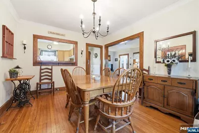 112 Grove Avenue, Verona, NJ 07044 - Photo 13