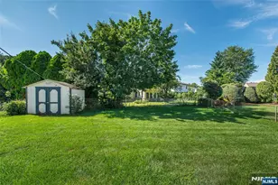 50 Plenge Dr, Belleville, NJ 07109 - Photo 23