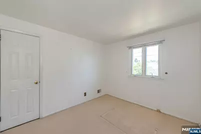 50 Plenge Drive, Belleville, NJ 07109 - Photo 9