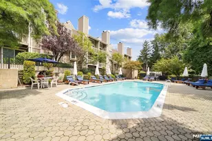 516 Windsor Dr, Palisades Park, NJ 07650 - Photo 21