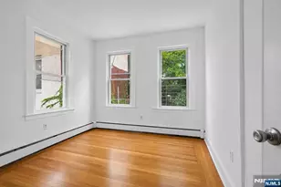 411 S 15th St, Newark, NJ 07103 - Photo 7