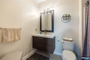 1018 Brittany Dr 1018, Wayne, NJ 07470 - Photo 17