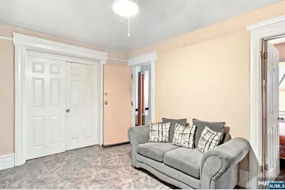 102 Claremont Avenue, Jersey City, NJ 07305 - Photo 17