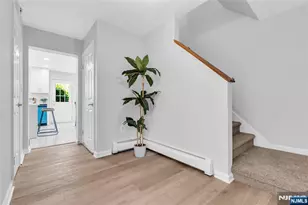81 Crane St, Newark, NJ 07104 - Photo 3