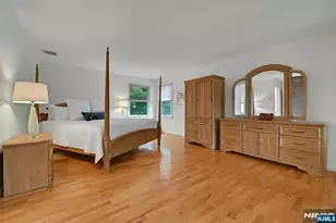 885 Summit Ave, River Edge, NJ 07661 - Photo 31