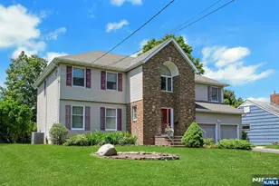 885 Summit Ave, River Edge, NJ 07661 - Photo 3