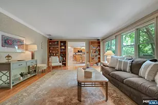 885 Summit Ave, River Edge, NJ 07661 - Photo 27
