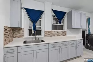 285 Amherst St, East Orange, NJ 07018 - Photo 21