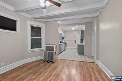 285 Amherst Street, East Orange, NJ 07018 - Photo 13