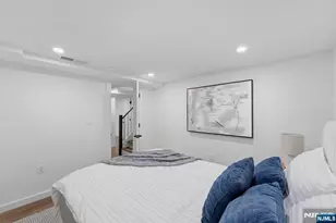 166 Lincoln St, Montclair, NJ 07042 - Photo 27