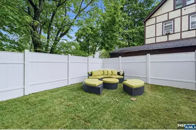 166 Lincoln Street, Montclair, NJ 07042 - Photo 31