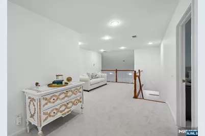 2 Constitution Lane 1501 #1501, Totowa, NJ 07512 - Photo 27