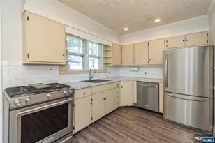 65 Kraft Pl, Ringwood, NJ 07456 - Photo 9