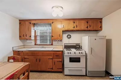 464 Boulevard, Garfield, NJ 07026 - Photo 25