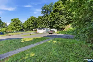 60 Martin Rd, Verona, NJ 07044 - Photo 5