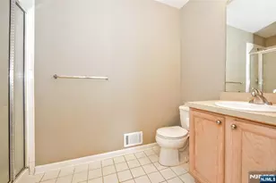 311 Cambridge Dr, Butler, NJ 07405 - Photo 15