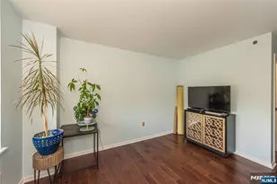 300 Main Street 707, Little Falls Township, NJ 07424 - Photo 17