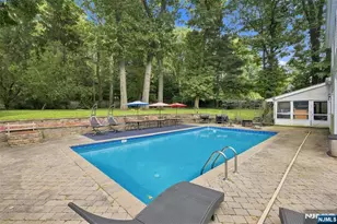 71 Malcolm Rd, Mahwah, NJ 07430 - Photo 23