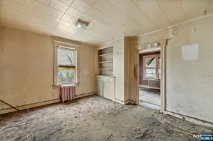 36 Pulaski St, Bloomfield, NJ 07003 - Photo 11