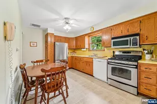 91 Alder Dr, Ramsey, NJ 07446 - Photo 11