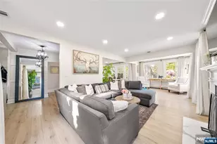 1124 Abbott Blvd, Fort Lee, NJ 07024 - Photo 7