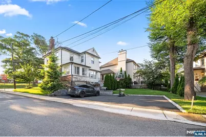 1124 Abbott Boulevard, Fort Lee, NJ 07024 - Photo 27