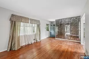 783 Sunset Terrace, Franklin Lakes, NJ 07417 - Photo 9