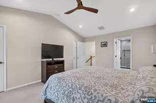 252 Ridge Dr, Pompton Lakes, NJ 07442 - Photo 17