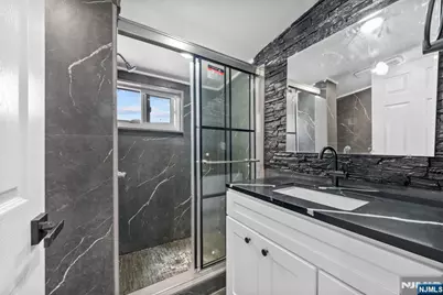 162 Summit Avenue, Bloomfield, NJ 07003 - Photo 31