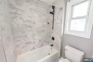 22 Comfort Pl, Clifton, NJ 07011 - Photo 17