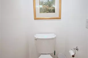 226 Irving Pl, Lyndhurst Township, NJ 07071 - Photo 23