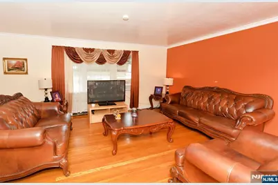 1556 Wyndmoor Avenue, Hillside, NJ 07205 - Photo 3