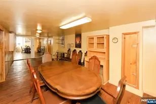 151 Hickory Ave, Bergenfield, NJ 07621 - Photo 17
